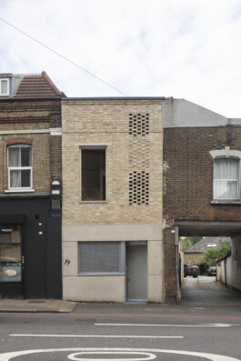 Self-build house on Kenworthy Road, Homerton, Hackney Alexander Hills Architects