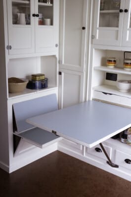 the 'Peerless' units with bench and table Alexander Hills Architects